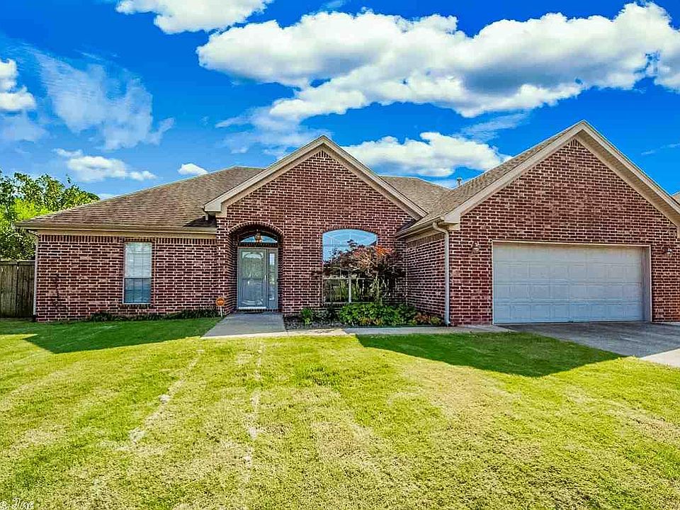 1st image of 870 Jamestown Cir