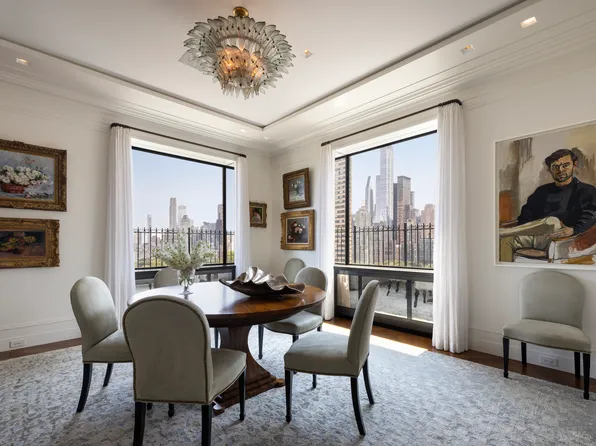 55 Central Park West image 6 of 22