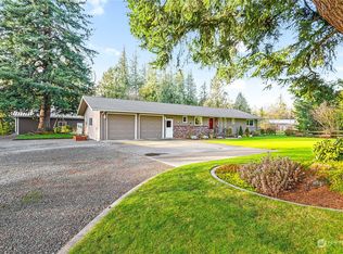 8669 Berthusen Rd, Lynden, WA 98264