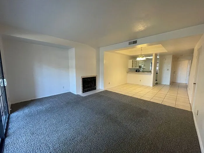 6550 N 47th Ave #196 — Photo 3
