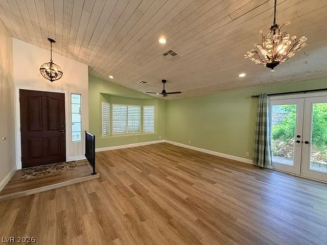 3 bed, 2.0 bath, 1642 sqft, $2,450 — Photo 1
