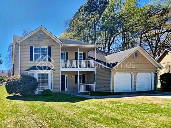 1600 Kennons Hill Ct, Stone Mountain, GA 30088