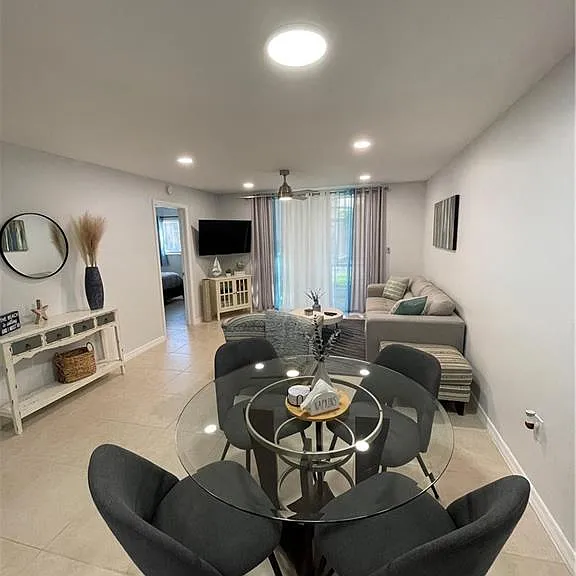 170 Turtle Lake Ct #103 — Photo 2