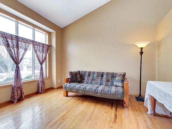 3rd image of 2907 88th Ln NE