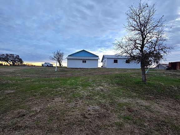 2nd image of 4221 Buena Vista Dr