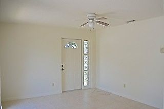 5th image of 1005 Michigan Dr E