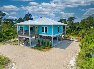 725 W Pine Ave, Eastpoint, FL 32328