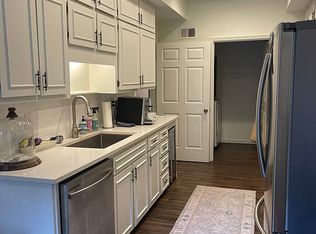 5225 Glenridge Dr, Sandy Springs, GA 30342