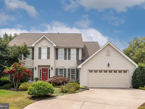 104 Skylark Ct, Stephens City, VA 22655