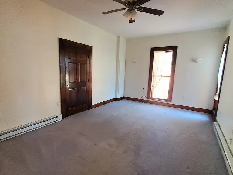 56 Park St #13 — Photo 16