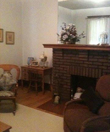 3rd image of 1420 Park Ave