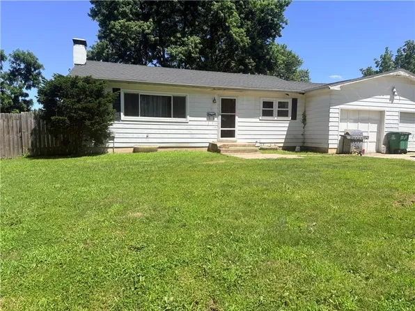 502 N Wooden Ave, Braymer, MO 64624