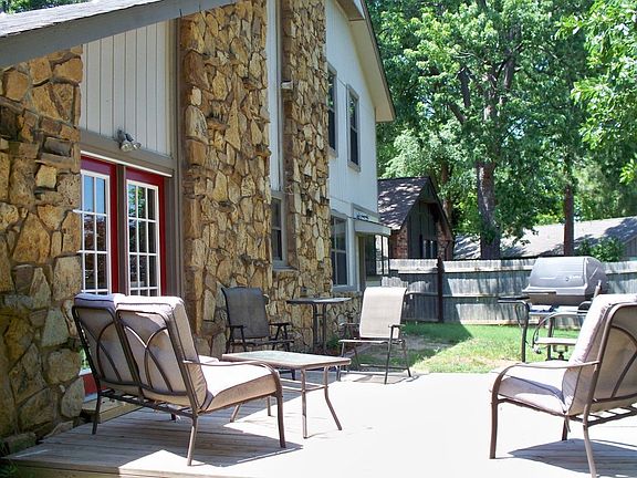 Backyard with entertainer's bar-b-que deck