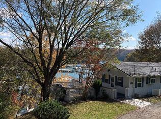 329 Lakesprings Dr, Lafollette, TN 37766