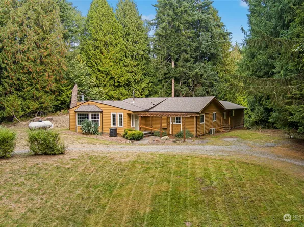 11240 NE 272nd Street, Kingston, WA 98346