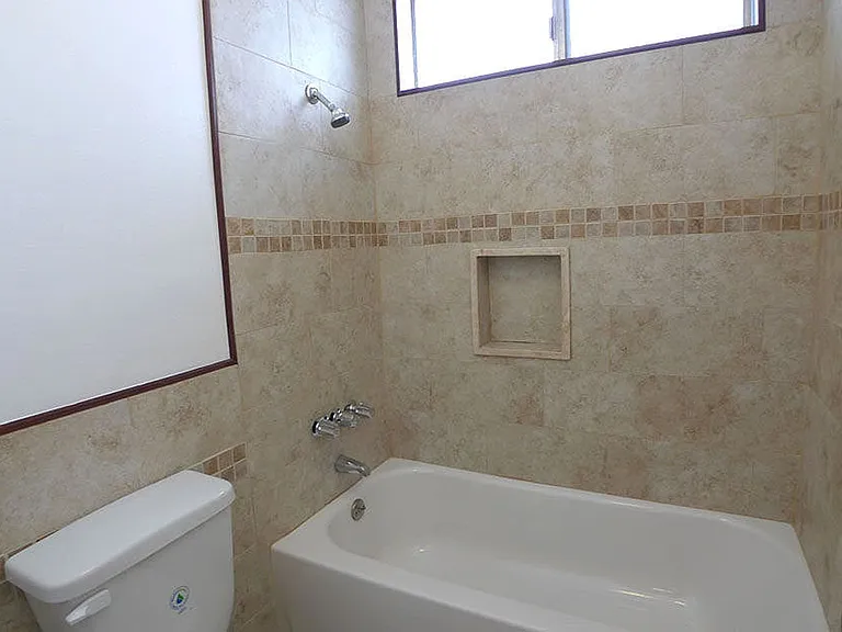 Alhambra @ Studio City Apts. — Photo 43