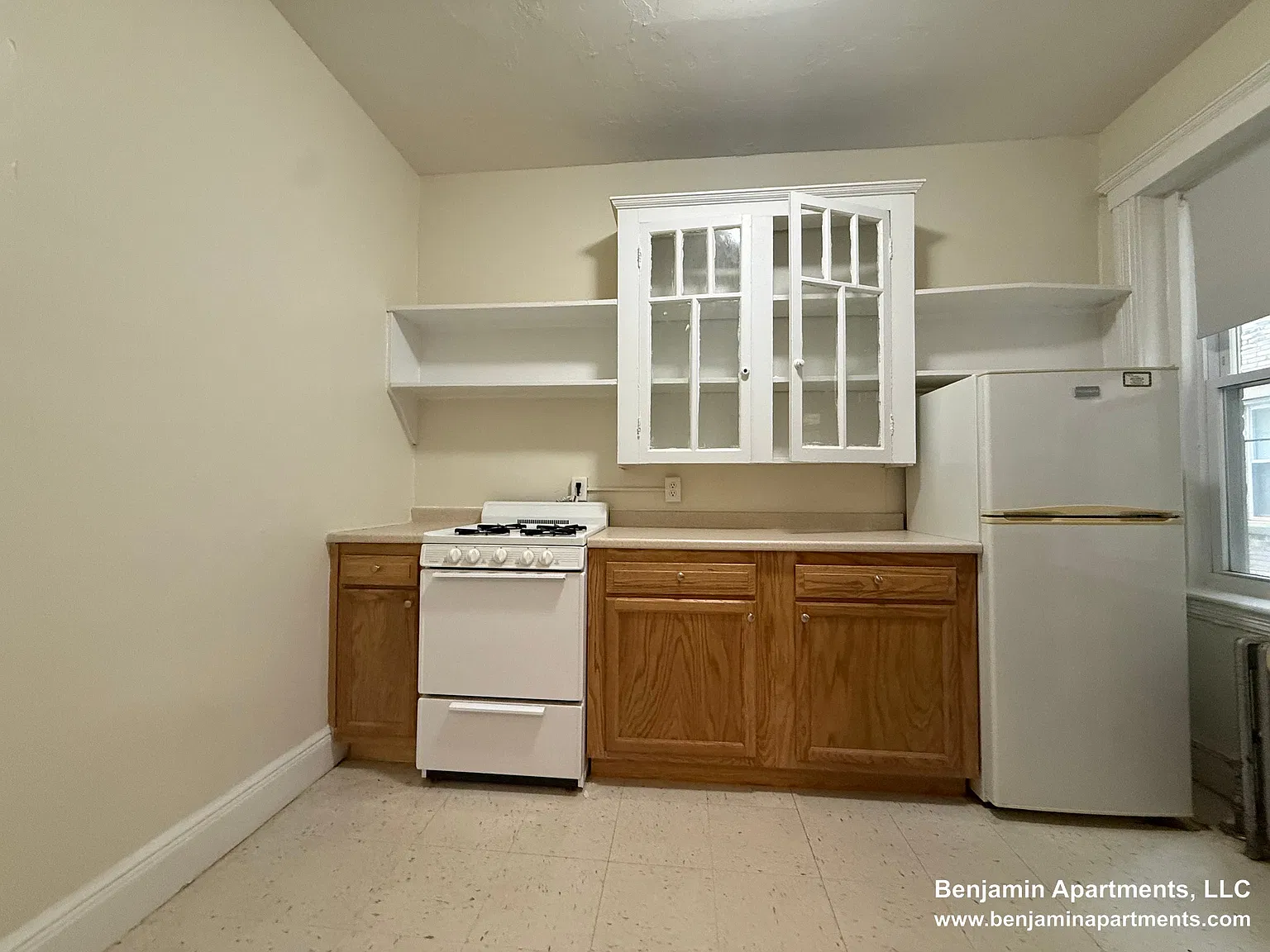 1 bed, $2,145 — Photo 2