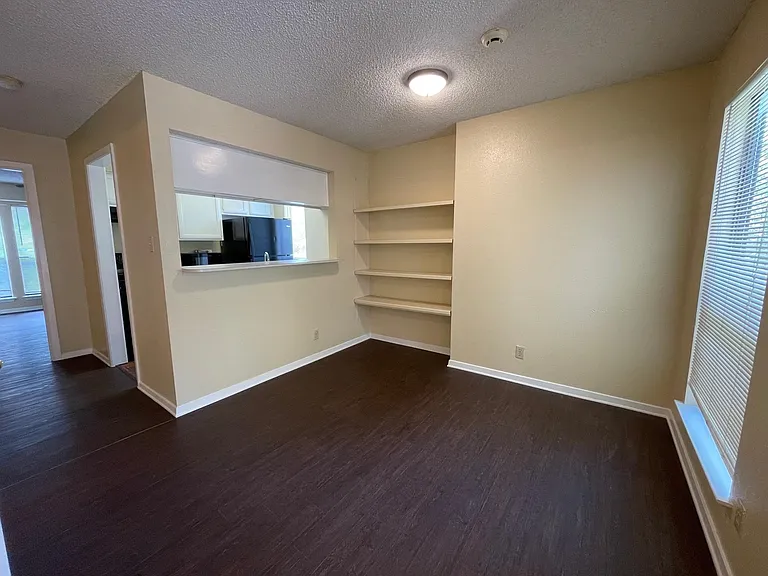 2110 Rio Grande St #308 — Photo 6