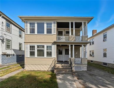 719-721 Academy Ave, Providence, RI, 02908