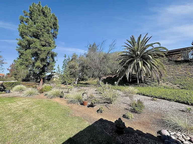 16737 Meandro Dr — Photo 17