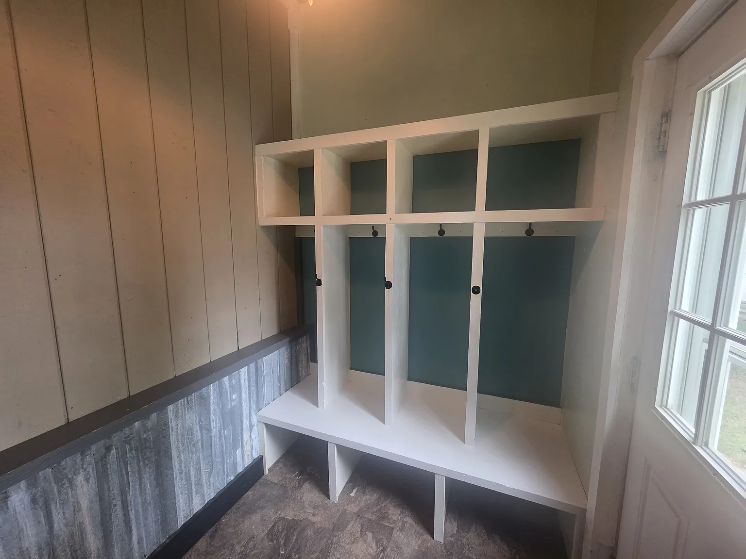 2305 2nd Avenue West - 1 — Photo 1
