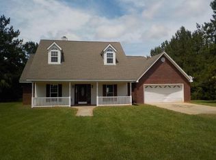 124 Angie Rd, Sandy Hook, MS 39478