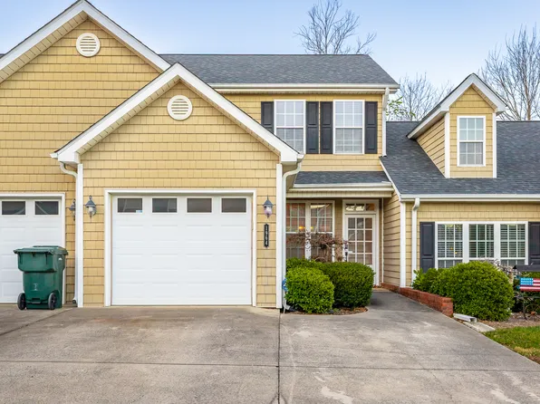 1964 Oxford Ct, Dalton, GA 30720