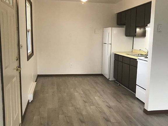 4th image of 609 Mount Nemo Ave #1