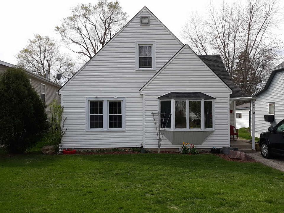 1st image of 404 Kenwood Dr