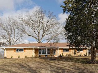 11125 Pam Ln, Saint Louis, MO