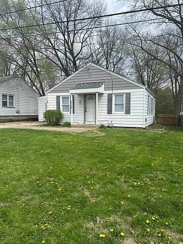 5106 N Glen Elm Dr Photo 1