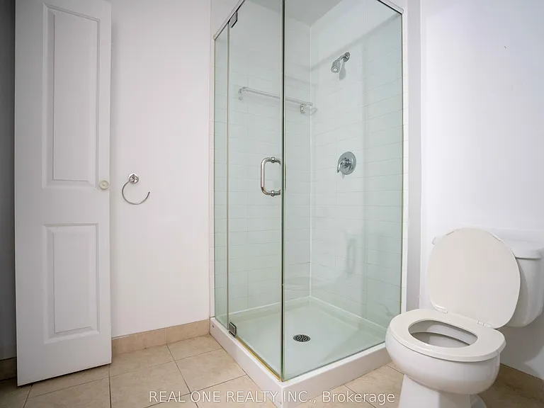 191 King St S #703 — Photo 17