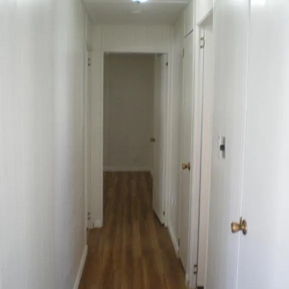 101 San Mateo Cir — Photo 7