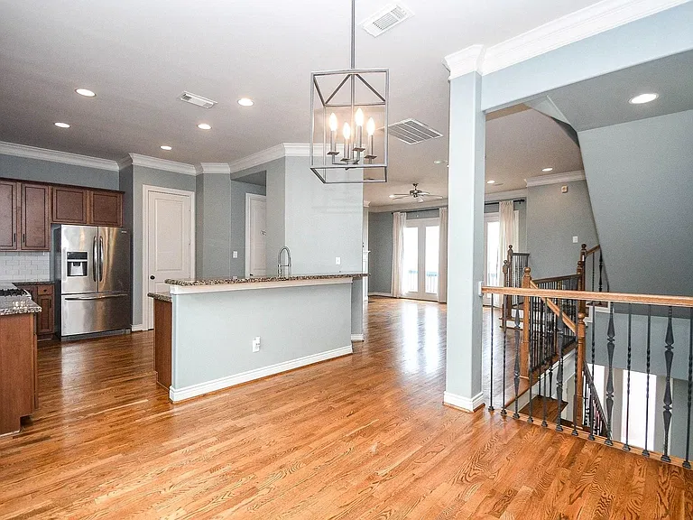 2222 Hilshire Lake Dr — Photo 13