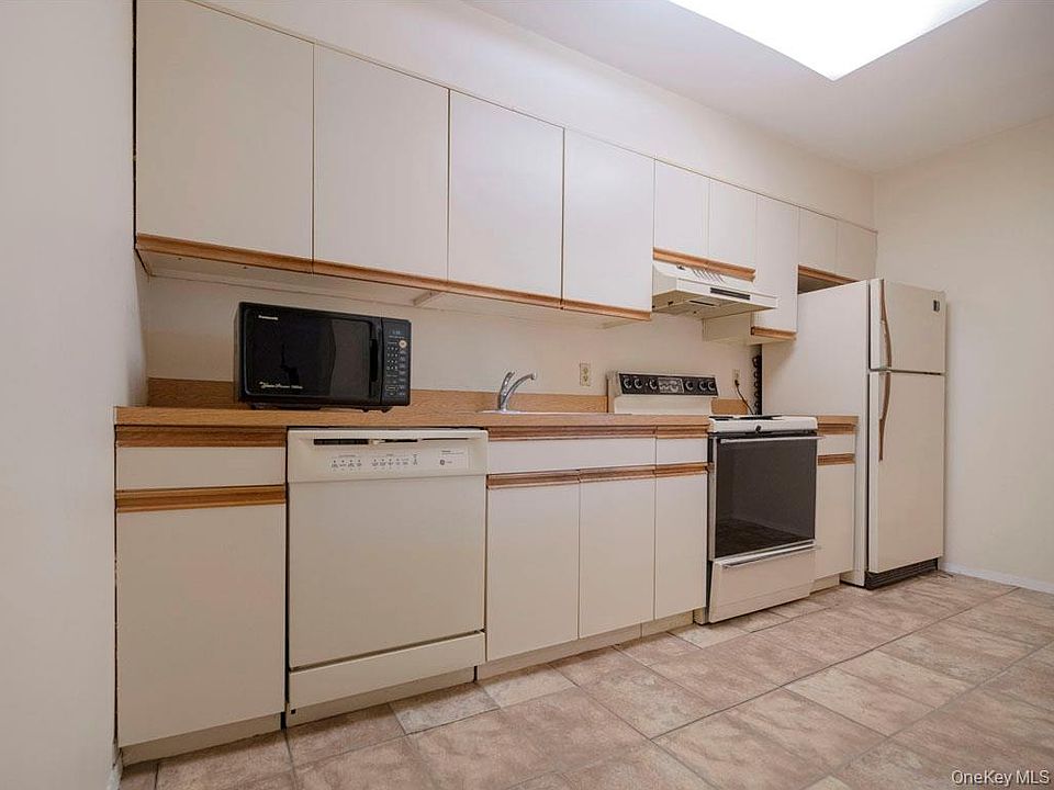 1st image of 1337 Broadway #L10