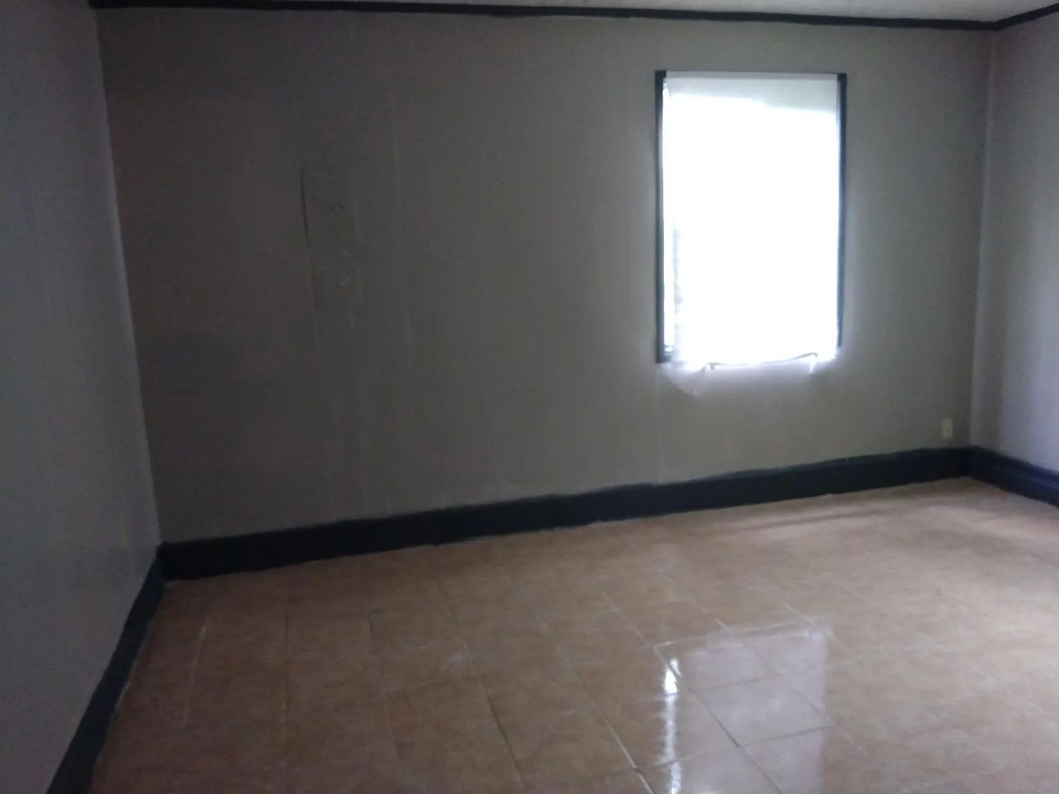 760 W April St — Photo 3