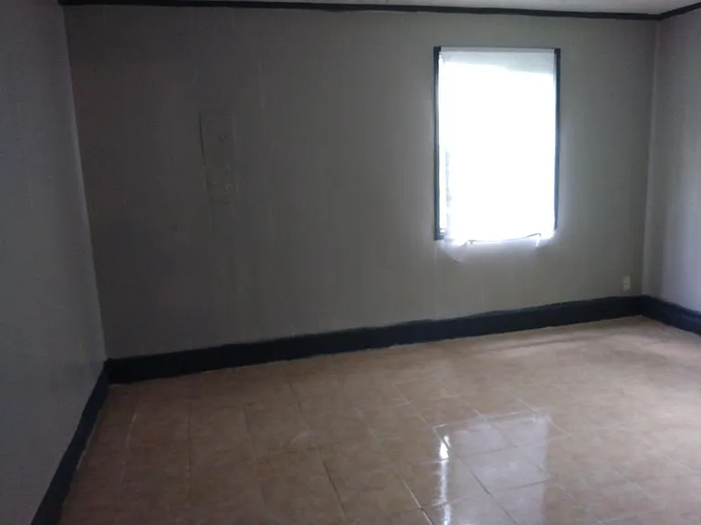 760 W April St — Photo 3