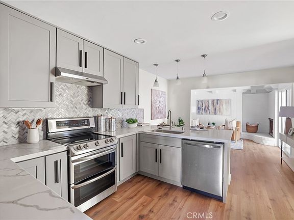 2nd image of 3058 Club House Rd
