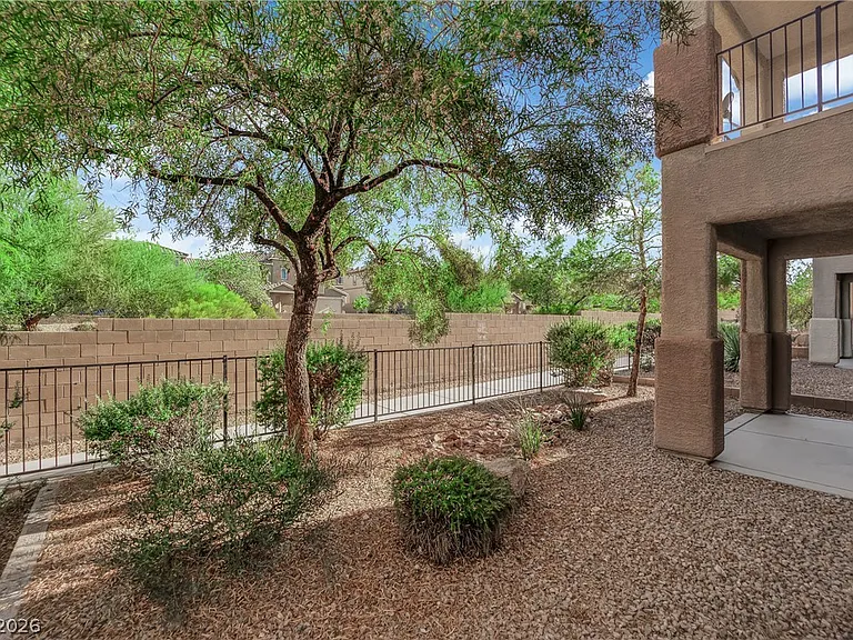 8779 Salvestrin Point Ave — Photo 32