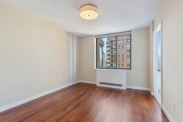 Sold by Corcoran | media 14