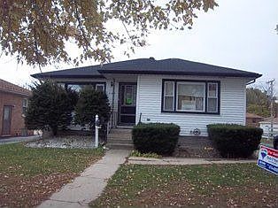 1st image of 709 E 154th St