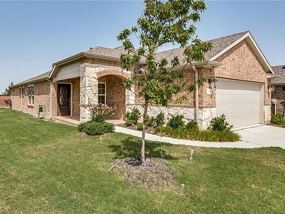 2nd image of 7505 Gulf Breeze Ln