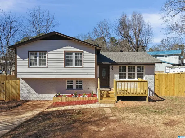 5200 Hickory Dr, Pinson, AL 35126