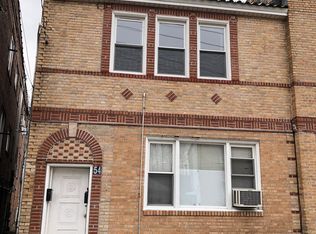 54 Hancock St #2, Staten Island, NY 10305