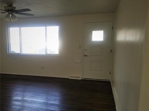 4th image of 717 Judie Dr
