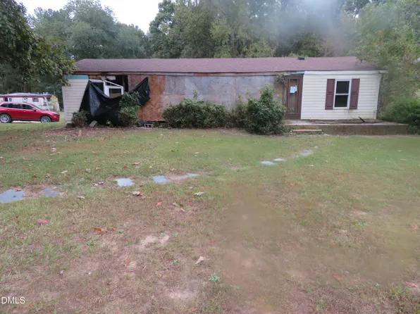 1717 Purefoy Dr #B, Chapel Hill, NC 27516