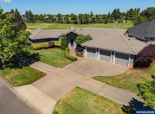 1055 Tukwila Dr, Woodburn, OR