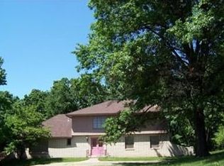 4327 NW Claymont Dr, Kansas City, MO 64116