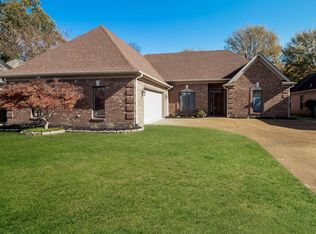7182 Golden Oaks Loop E, Southaven, MS 38671