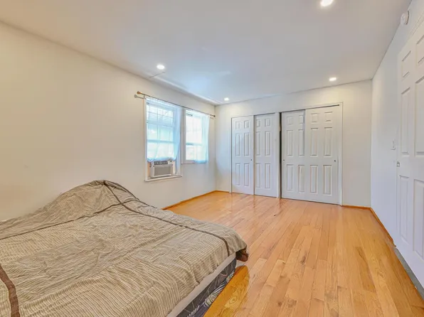 543 Thomas Boyland Street image 9 of 14